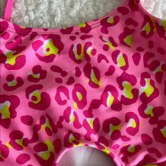 Cat & Jack Leopard Print Swimsuit Size 6/7 Girls Pink and Yellow - Picture 4 of 8